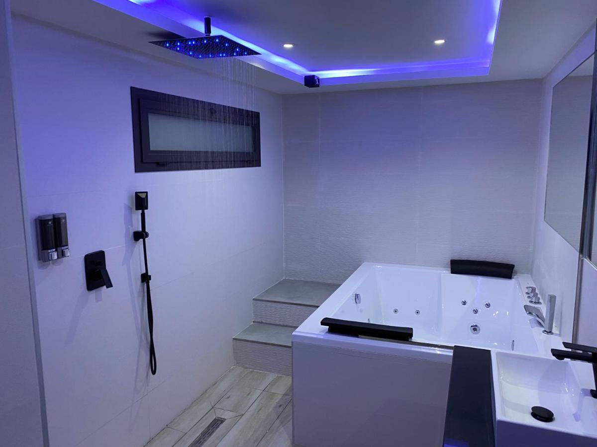 Apartamentos Las 7 Esencias Linares  Luaran gambar