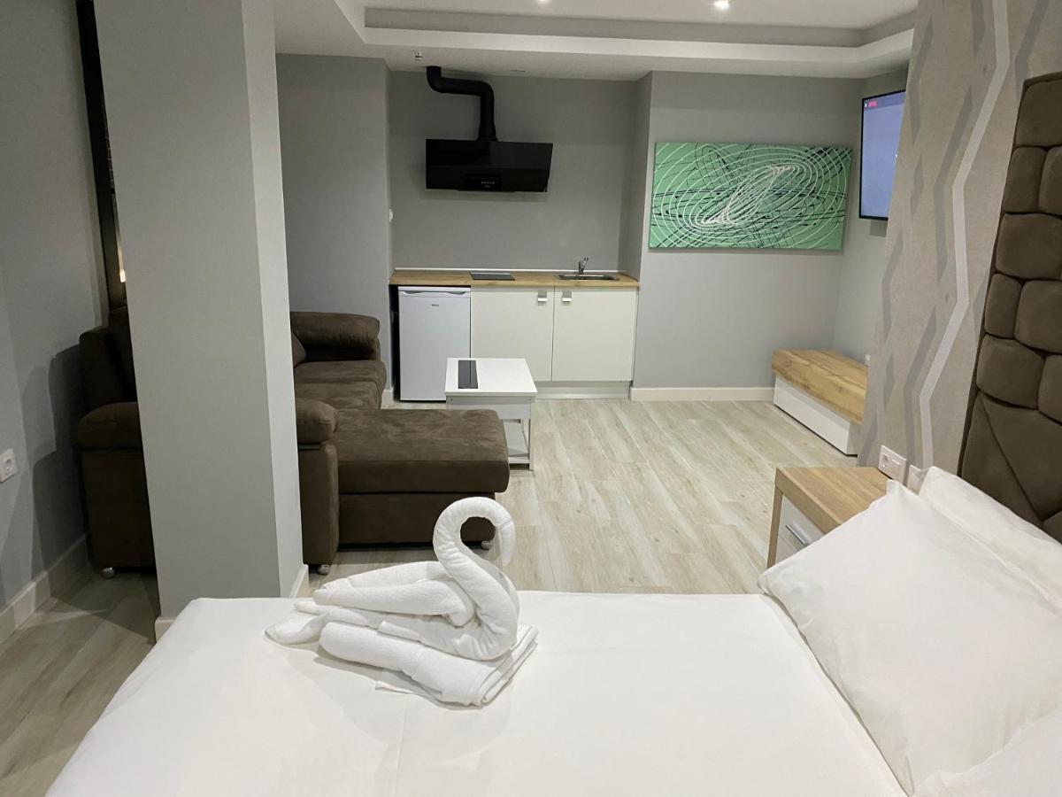 Apartamentos Las 7 Esencias Linares  Luaran gambar