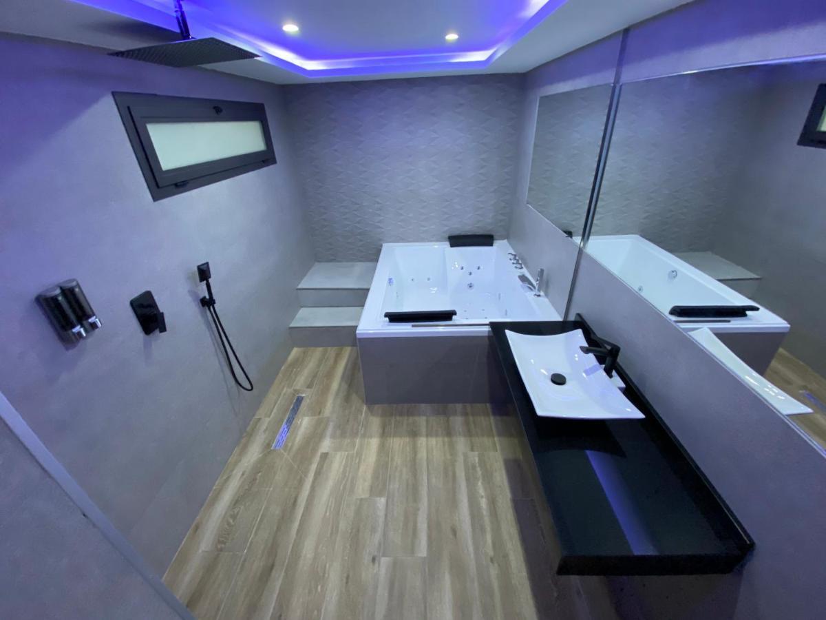 Apartamentos Las 7 Esencias Linares  Luaran gambar