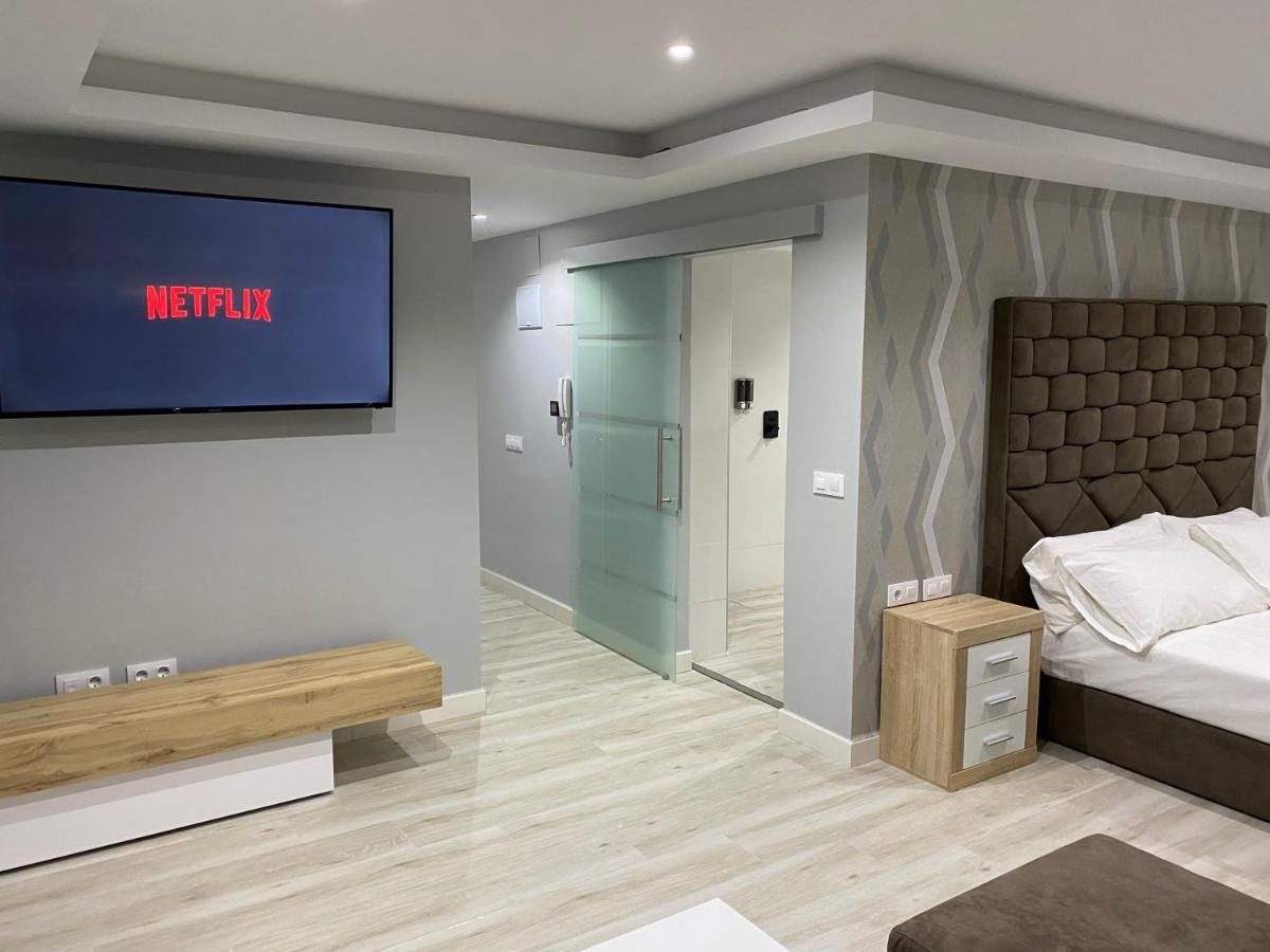 Apartamentos Las 7 Esencias Linares  Luaran gambar