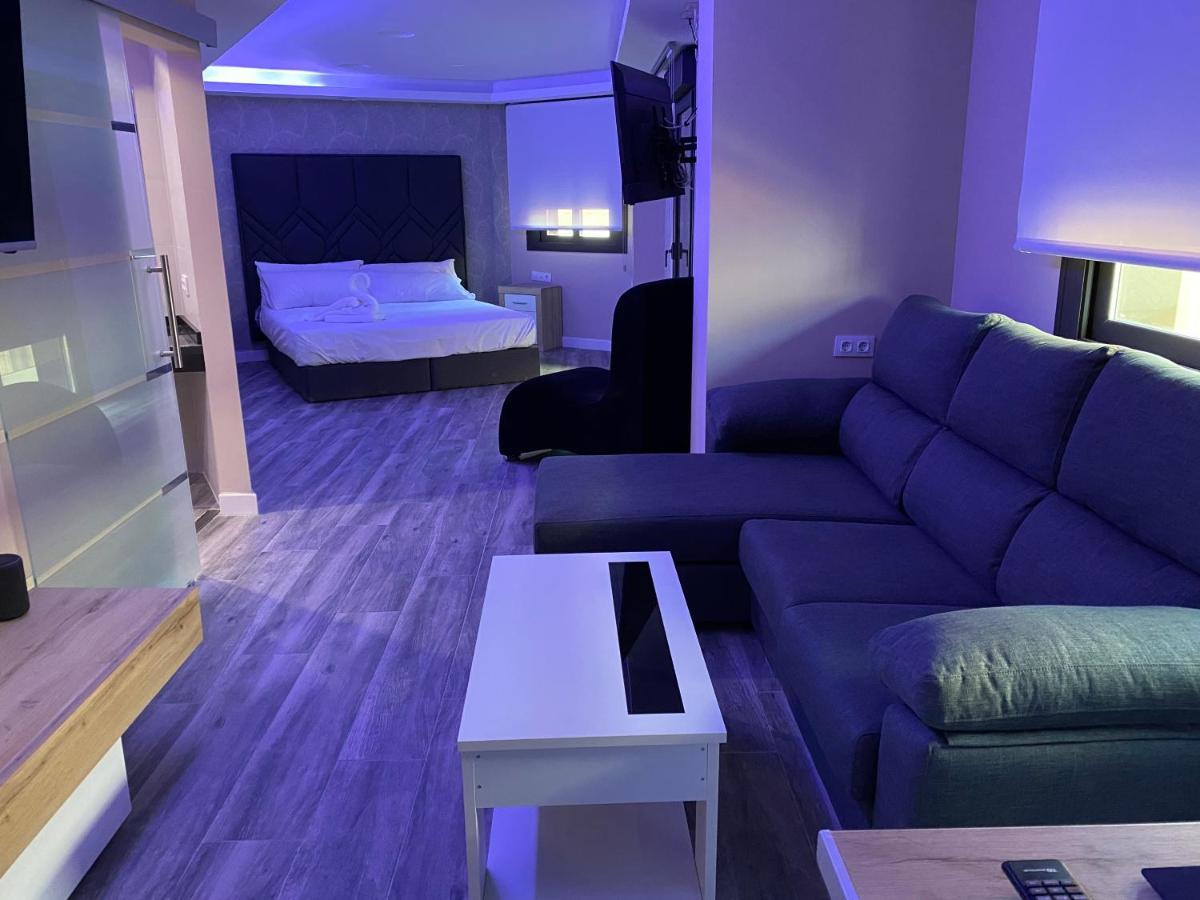 Apartamentos Las 7 Esencias Linares  Luaran gambar